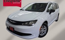 2026 Chrysler Voyager LX