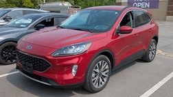 2022 Ford Escape Titanium