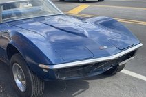 1968 Chevrolet Corvette convertible NO ENGINE OR TRANSMISSION