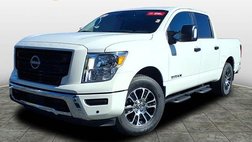 2024 Nissan Titan SV