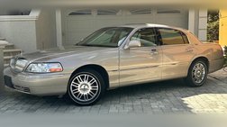2007 Lincoln Town Car Signature Limited