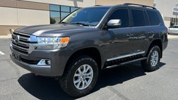 2018 Toyota Land Cruiser Base