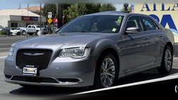 2017 Chrysler 300 Limited
