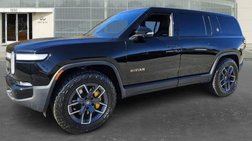 2023 Rivian R1S Adventure