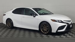 2024 Toyota Camry Hybrid SE Nightshade