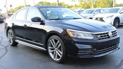 2019 Volkswagen Passat SE R-Line