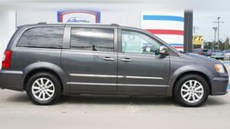2016 Chrysler Town and Country Limited Platinum