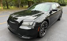 2019 Chrysler 300 S