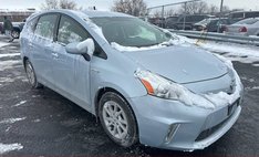 2014 Toyota Prius v Two