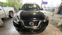 2019 Nissan Kicks SR