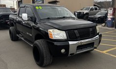2005 Nissan Titan LE