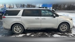 2022 Kia Carnival LX