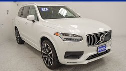 2022 Volvo XC90 T6 Momentum 7-Passenger
