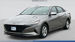 2023 Hyundai Elantra SE