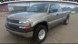 2000 Chevrolet Silverado 2500 LT