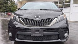 2014 Toyota Sienna SE 8-Passenger