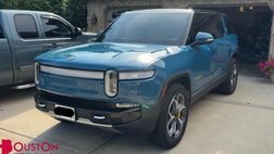 2024 Rivian R1S Adventure