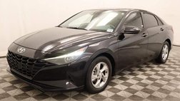 2023 Hyundai Elantra SE