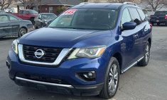 2019 Nissan Pathfinder SV