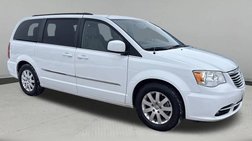 2016 Chrysler Town and Country Touring