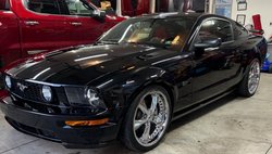 2005 Ford Mustang GT Premium