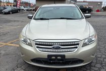 2010 Ford Taurus Limited