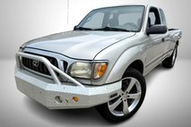 2004 Toyota Tacoma Base