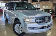 2014 Lincoln Navigator Base