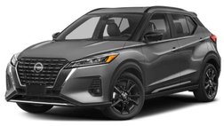 2022 Nissan Kicks SR