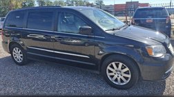 2016 Chrysler Town and Country Touring