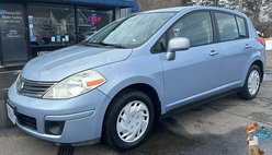 2011 Nissan Versa 1.8 S