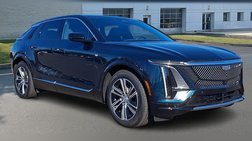 2025 Cadillac LYRIQ Luxury 1