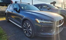 2024 Volvo V60 Cross Country B5 Ultimate