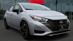 2025 Nissan Versa SR