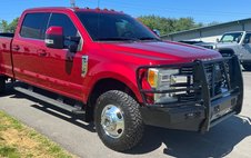 2017 Ford Super Duty F-350 Lariat