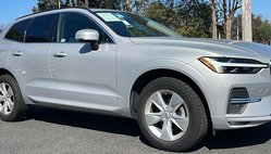 2022 Volvo XC60 B5 Momentum