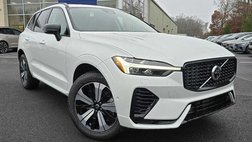 2025 Volvo XC60 T8 Plus Dark Theme
