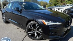 2024 Volvo S60 B5 Plus Dark Theme