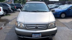 2002 Toyota Sienna LE