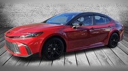 2025 Toyota Camry Hybrid SE