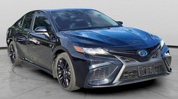 2022 Toyota Camry Hybrid SE