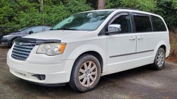 2010 Chrysler Town and Country Touring
