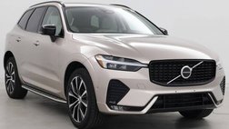 2025 Volvo XC60 B5 Ultra Dark Theme