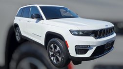 2023 Jeep Grand Cherokee Base