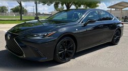 2023 Lexus ES 300h F SPORT Handling