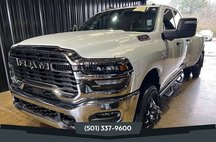 2025 Ram Ram Pickup 3500 Tradesman