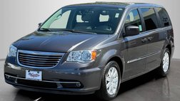 2016 Chrysler Town and Country Touring