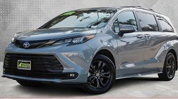 2024 Toyota Sienna Woodland Edition