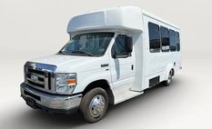 2015 Ford E-Series E-350 SD