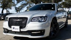 2023 Chrysler 300 S V8